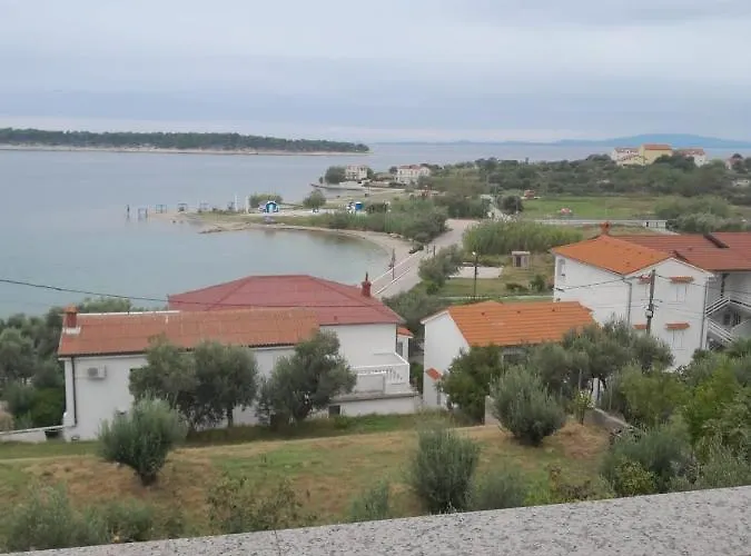 Apartment By The Sea - Rab - 21967 Banjol